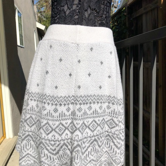 Ambercrombie fair isle skirt - Picture 3 of 6